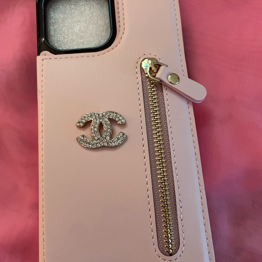 Pink Phone Case/ iPhone pro max 13
